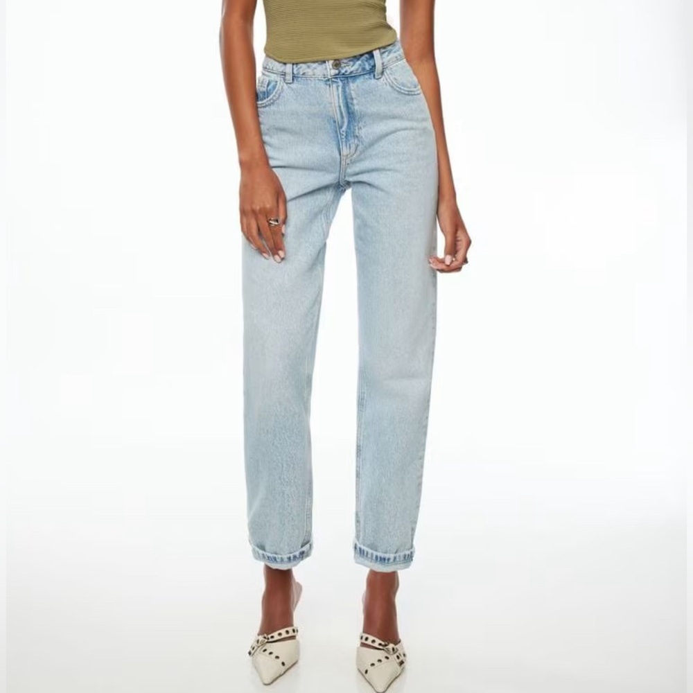 Dynamite Light Blue Women's Claudia Jeans